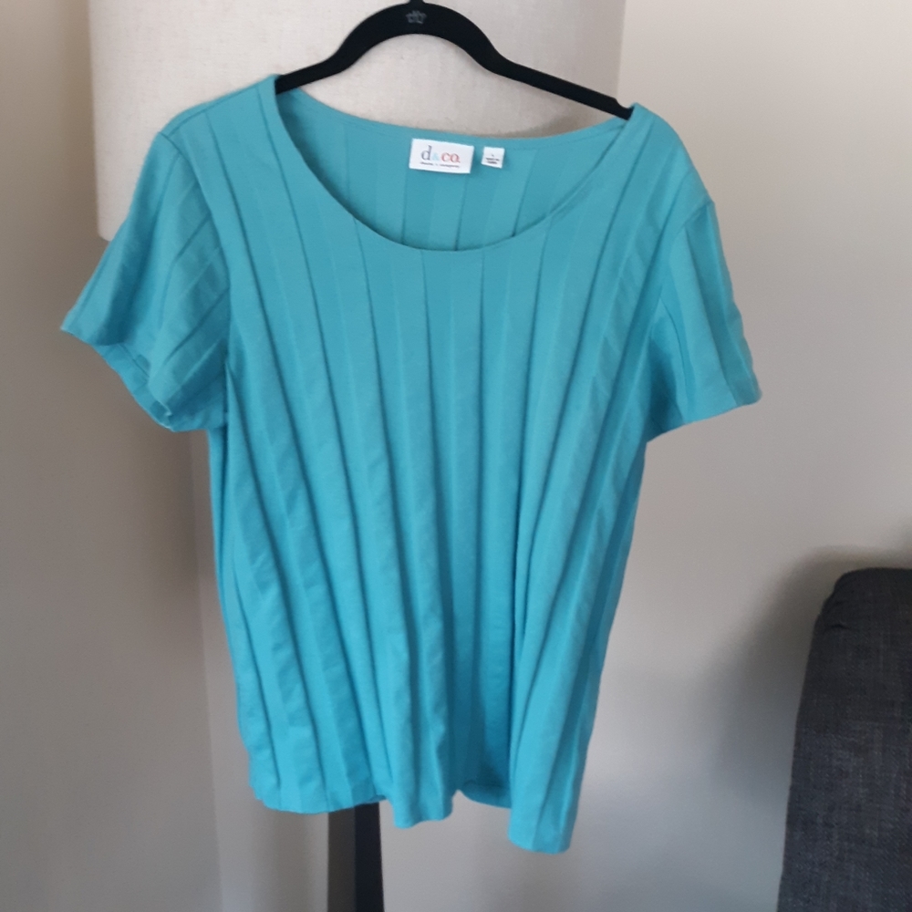 Denim and company top. Last Call.